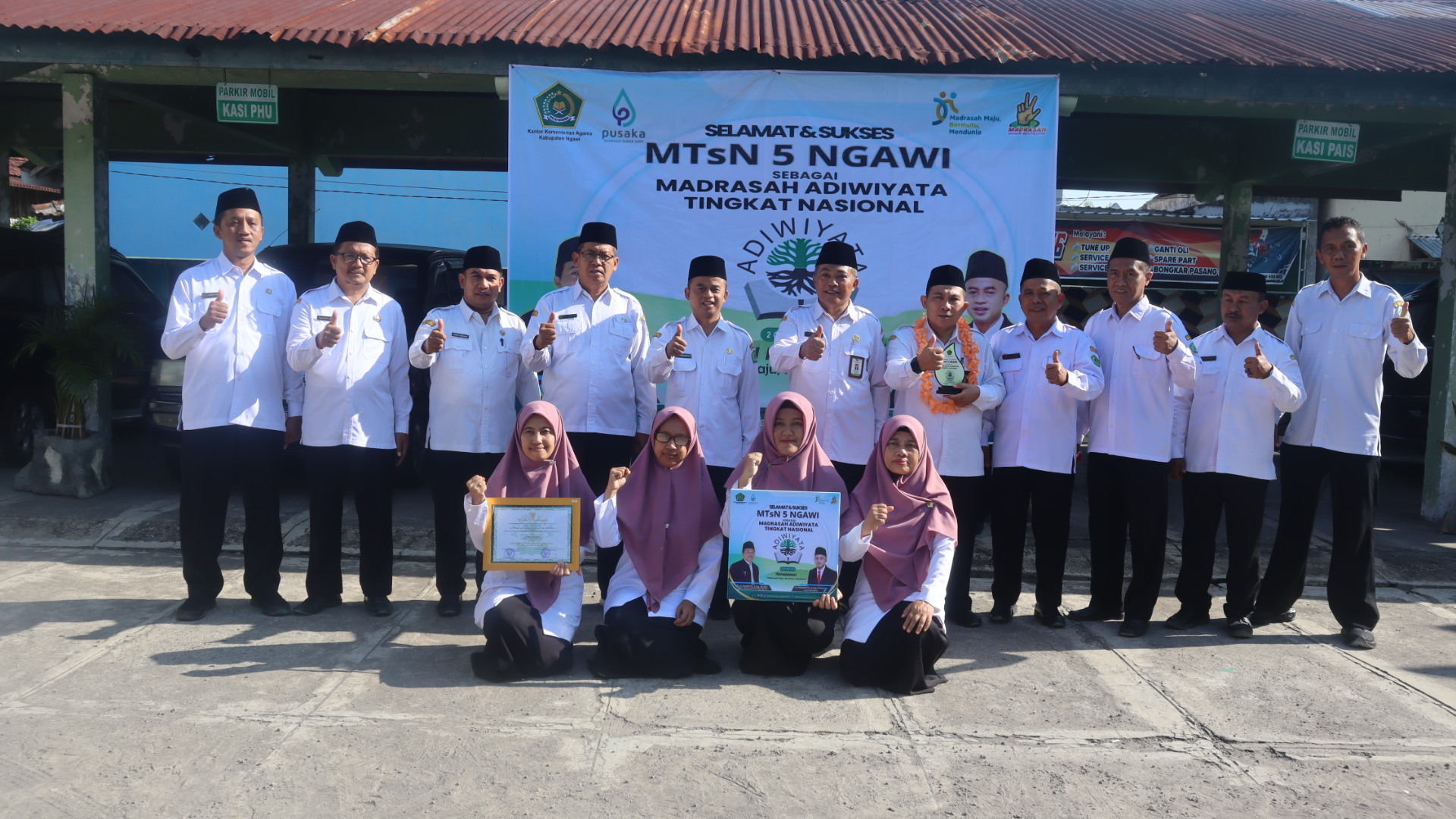 MTsN 5 Ngawi Terima  Adiwiyata Nasional 2024